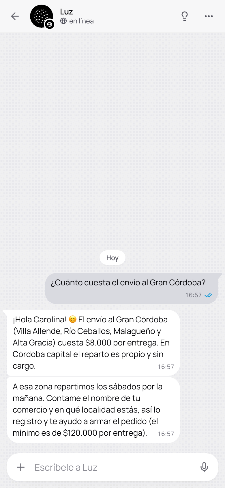 La pregunta de un cliente y la respuesta del agente, en mensajes cortos.